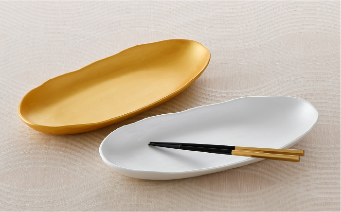 【波佐見焼】波佐見塗 楕円皿 プレート 金・銀 2枚セット【野下上絵】 [LE05]