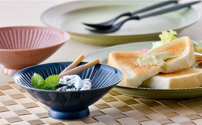 NB 100【波佐見焼】大人気の波佐見焼 プレート 茶碗 含む オリジナルセットアップ商品【福田陶器店/光和陶器】 [NB100]