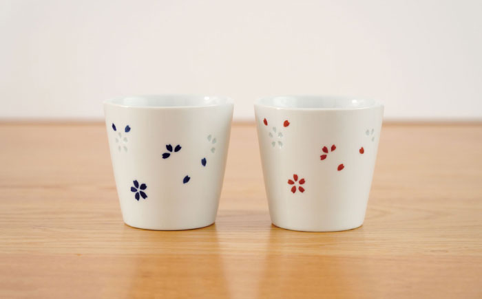 【波佐見焼】花ホタル ペアカップ【団陶器】 [PB149]