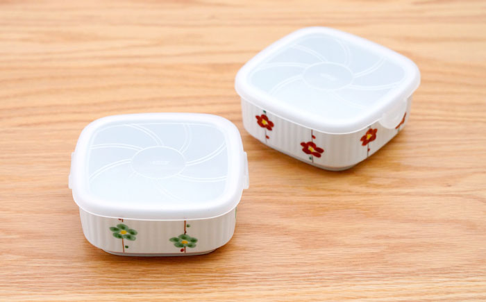 【波佐見焼】角パック 花木立　ペア 2色セット 緑・赤【団陶器】 [PB219]