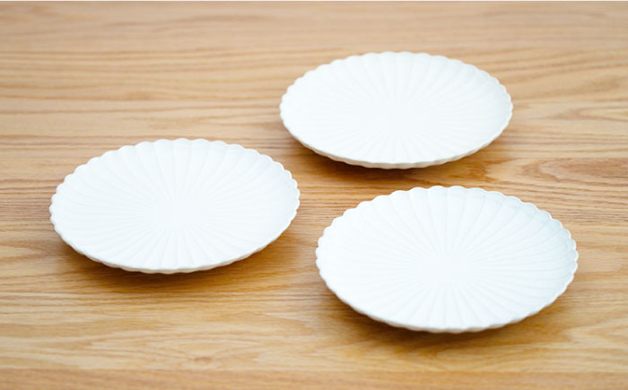 【波佐見焼】花しのぎ 和皿 小皿 （白） 3点セット【団陶器】 [PB93]