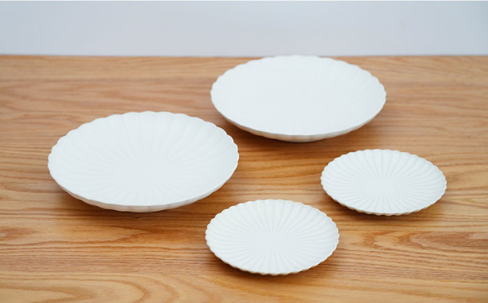【波佐見焼】花しのぎ 大皿 小皿 （白） 4点セット【団陶器】 [PB95]