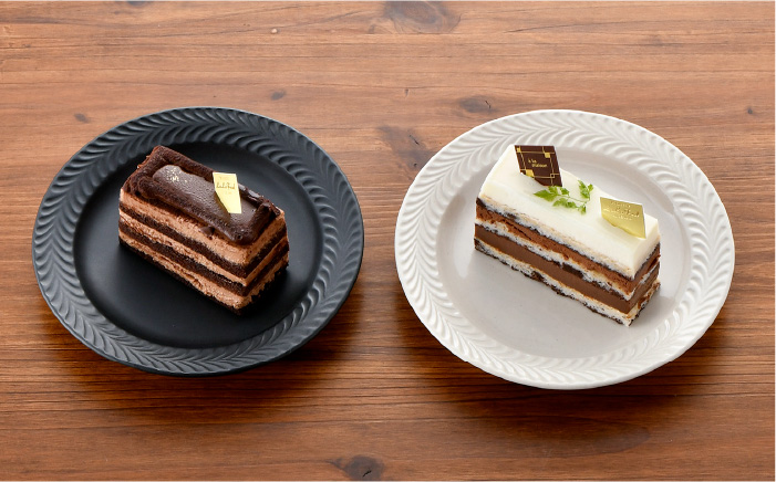 【波佐見焼】Rosemary マグカップ・ プレート 4点セット（アイボリー・ブラック） スープマグ 小皿 ケーキ皿【トーエー】 [QC47]