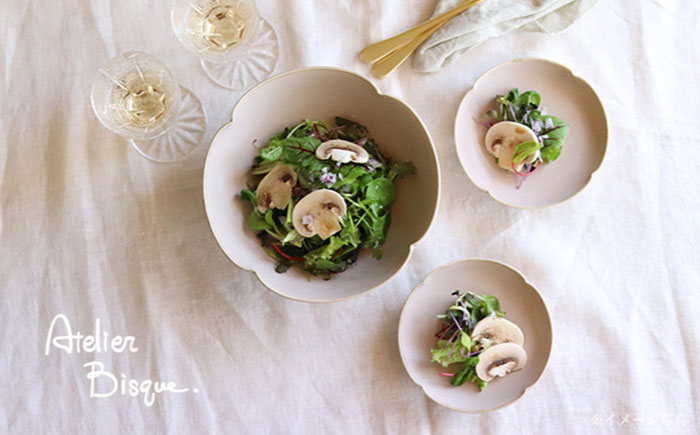 【波佐見焼】お花の盛り鉢 ボウル 小皿 セット ピンクベージュ 【アトリエビスク】 [RD23]