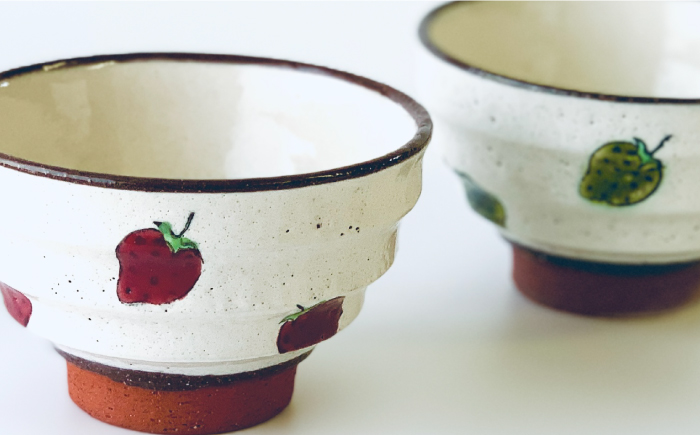 【波佐見焼】モダン 茶碗 ペアセット いちご柄【ROXY・HASAMI】 [SB133]