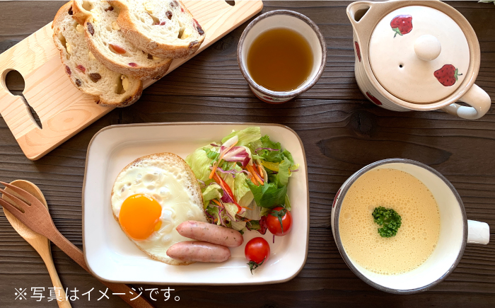 【波佐見焼】いちご ポット ティーポット 【ROXY・HASAMI】 [SB138]