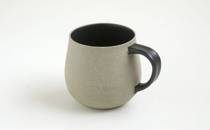 【波佐見焼】カラービスク マグカップ2色セット 黄色・黒【光和陶器】 [SC77]