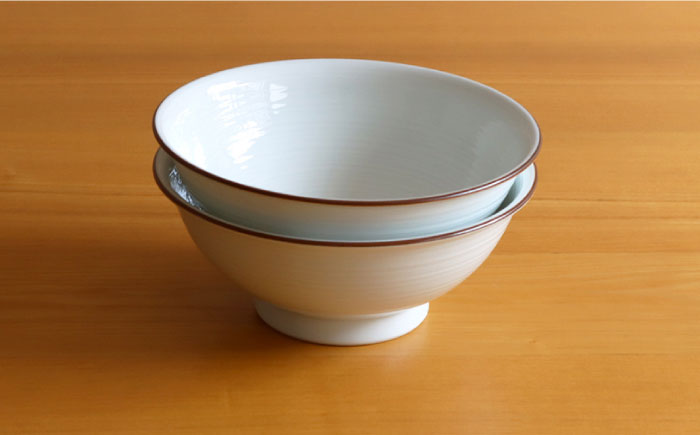 【白山陶器】【定番のシリーズ】白磁千段 6寸反りめん丼 2ピースセット【波佐見焼】[TA115]