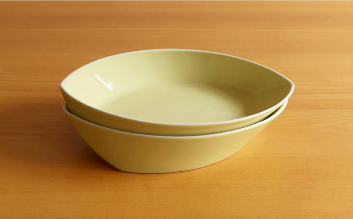 【白山陶器】【グッドデザイン賞受賞】リーヴズパスタ プレート 食器 カレー皿 イエロー 2枚セット【波佐見焼】[TA124]