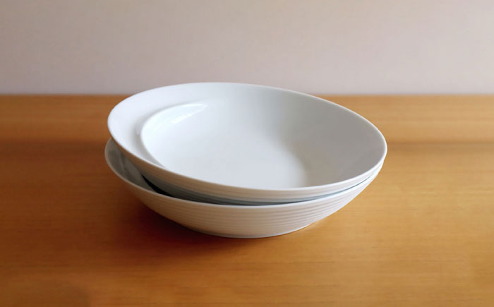 【白山陶器】【グッドデザイン賞受賞】COMMOフリーディッシュ 白磁 2枚セット [TA137]