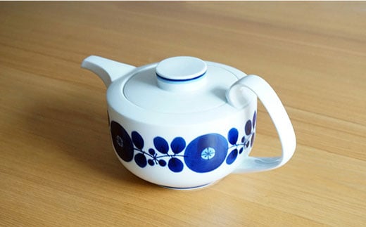 【白山陶器】【BLOOM】ブルーム ティーポット（大） 急須  食器 皿 【波佐見焼】 [TA79]