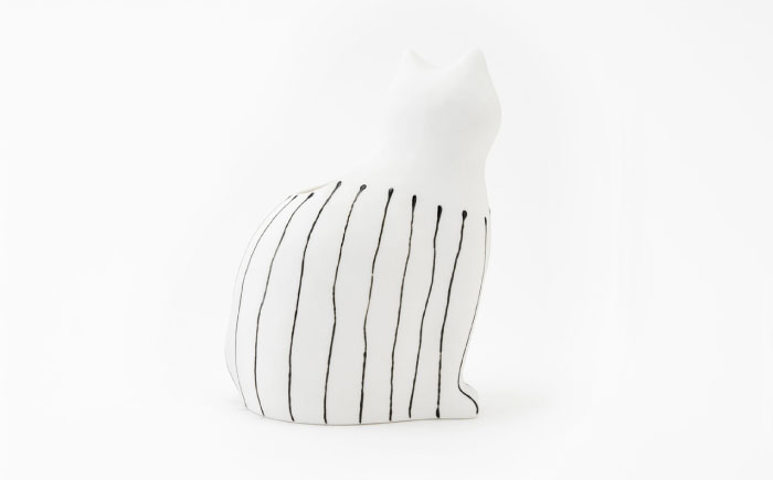 【波佐見焼】zen to ひがし ちか 花器「愛 編む 磁器猫」線猫 1点【中善】 [YE52]