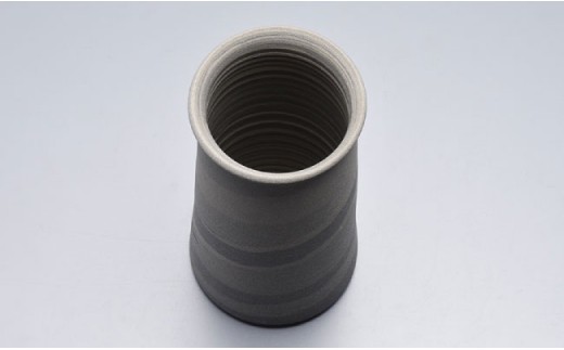 【波佐見焼】作：立井清人 練象嵌草紋花筒 花筒 木箱入り【治甫窯】【くらわんか】 [AA25]