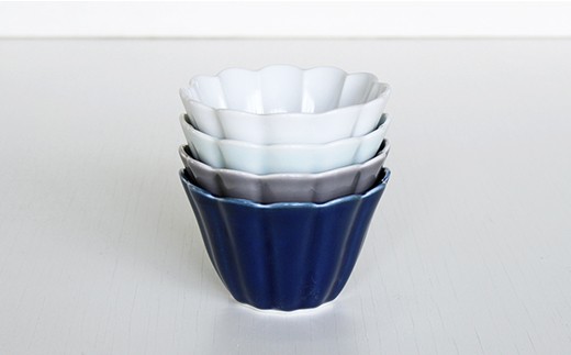 【波佐見焼】キクワリ ボウル M 4個セット【石丸陶芸】 [LB40]