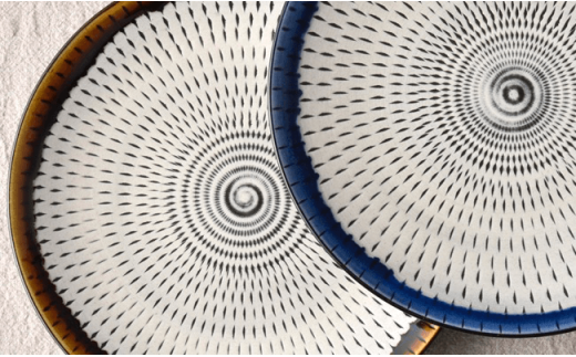 【波佐見焼】黒陶釉彩飛び鉋（かんな） 和ん プレート ４人セット 大皿 食器 陶器【利左エ門窯】 [QB11]