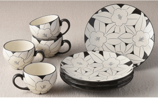 【波佐見焼】黒陶掻き落し山茶花 ワン プレート ４人セット スープマグ スープカップ 食器【利左エ門窯】 [QB14]