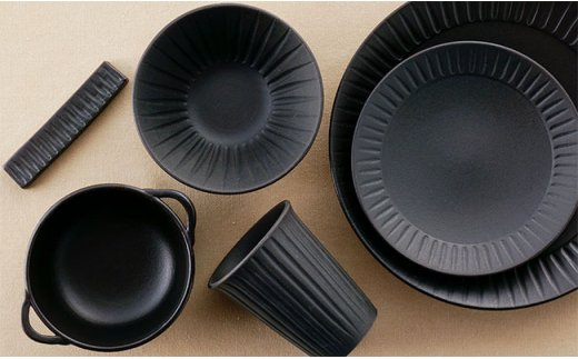 【波佐見焼】玄鎬（くろしのぎ） パーティーセット 小鉢 プレート スープカップ【利左エ門】 [QB20]