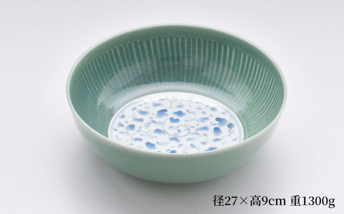 【波佐見焼】ながさき青磁 しのぎ青磁唐草文 大鉢 1点【くらわんか】 [AA51]