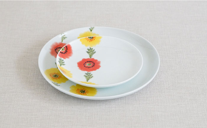 【波佐見焼】フローラル プレート （21cm・15cm）・マグカップ 3点セット【Cheer house】 [AC118]