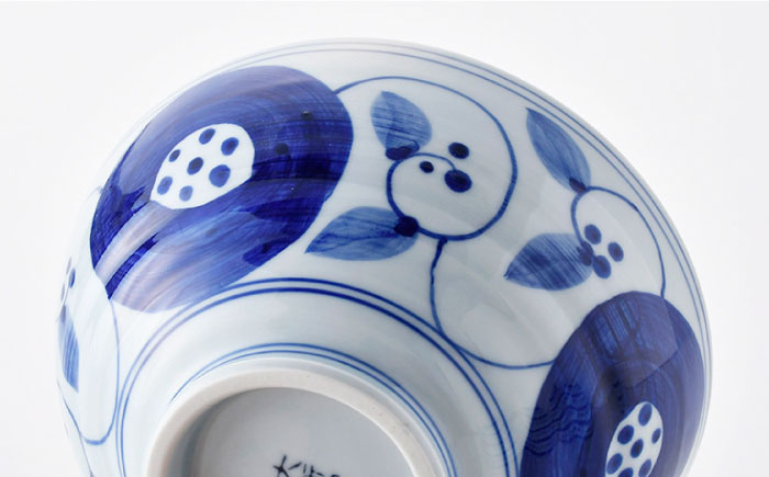 【波佐見焼】染付丸丼 どんぶり そばちょこ セット（唐草）【大新窯】 [DC106]