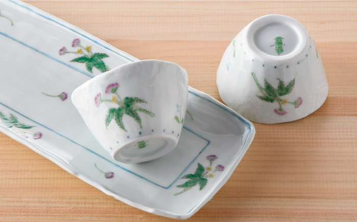 【波佐見焼】ねむの木 長角皿 プレート おしゃれな彫入りカップ 湯呑み 2個組【藍水】 [GB29]