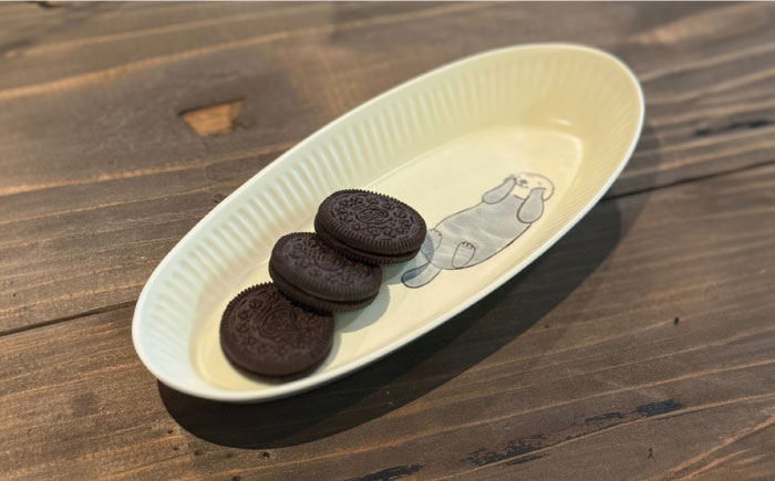 【波佐見焼】オーバルプレート ぷにぷにラッコ×ぷかぷかラッコ ペア【マルミツ】 [GC11]