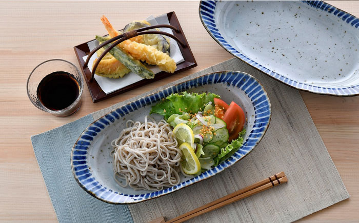 【波佐見焼】おとなの カレー皿 （染十草） 2枚セット【大桂工房】 [GD30] GD30