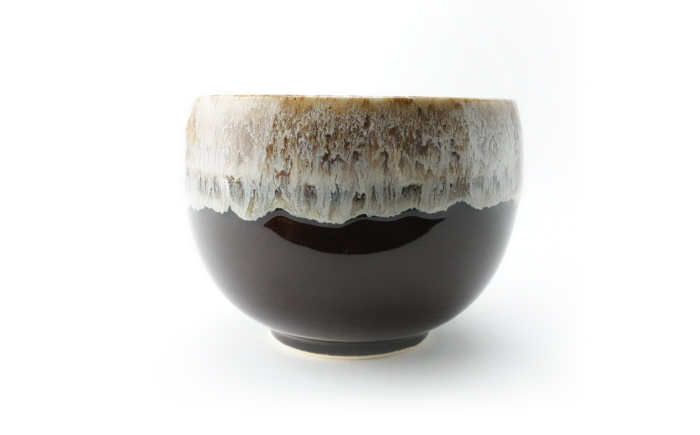 【波佐見焼】Folk Design ラウンドボウル 飴茶白唐津流し 1点【玉有】 [IE46]
