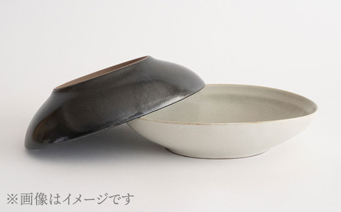 【波佐見焼】Furelu ゆず肌 オーバルボウル カレー皿 2枚セット［ブラック×ホワイト］食器  丸皿 楕円 ペア【藍染窯】 [JC96]