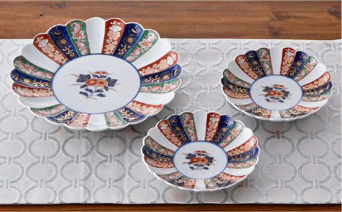 【波佐見焼】見込菊花紋 取分け皿 大皿 3点セット【石丸陶芸】 [LB76]