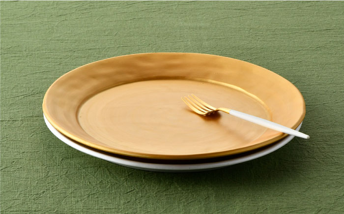 【波佐見焼】波佐見塗 金・銀 プレート 【野下上絵】 [LE07]