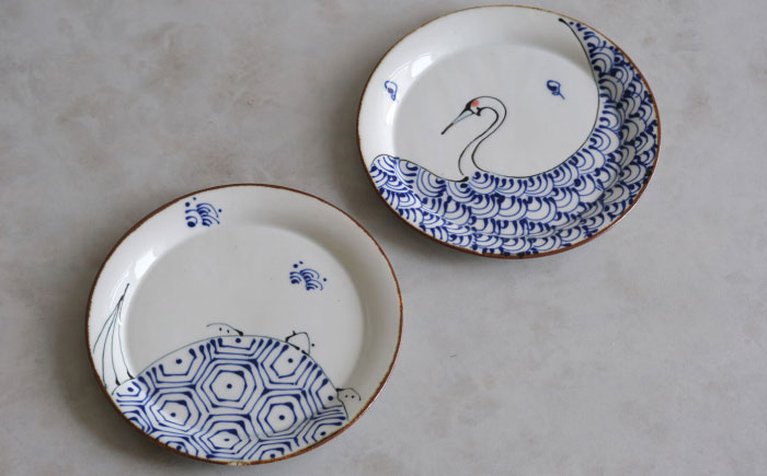 【波佐見焼】kotohogi 6号丸磁盆 鶴亀 2点セット プレート【西海陶器】 [OA364]