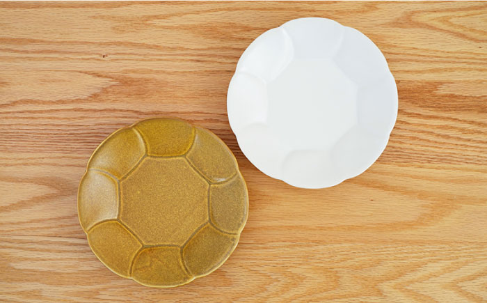 【波佐見焼】はなはな プレート 大 （ホワイト・ブラウン） ペアセット【団陶器】 [PB105]