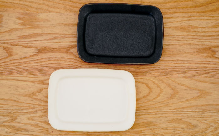 【波佐見焼】マット釉 ペア長角皿(ホワイト・ブラック) 食器 プレート【団陶器】 [PB123]