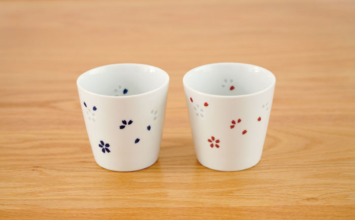 【波佐見焼】花ホタル ペアカップ【団陶器】 [PB149]