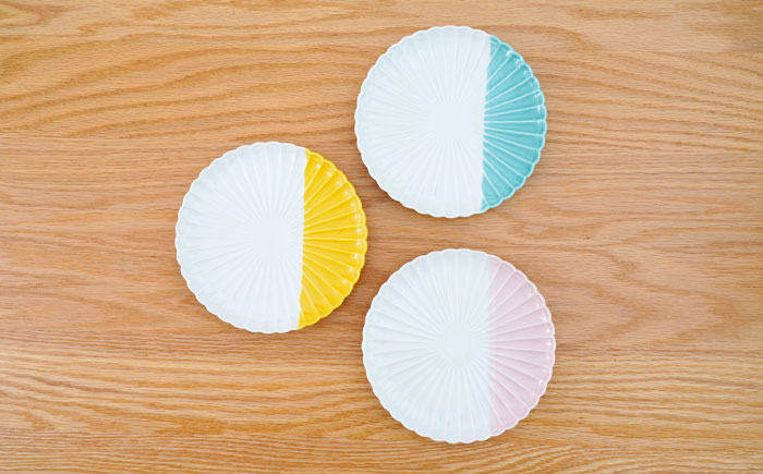 【波佐見焼】花しのぎ 和皿 ハーフカラー 3色セット【団陶器】 [PB209]