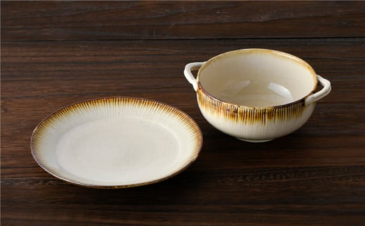 【波佐見焼】nature・彫 スープカップ ・ソーサー ケーキ皿 小皿 スープマグ 【利左エ門窯】 [QB36]