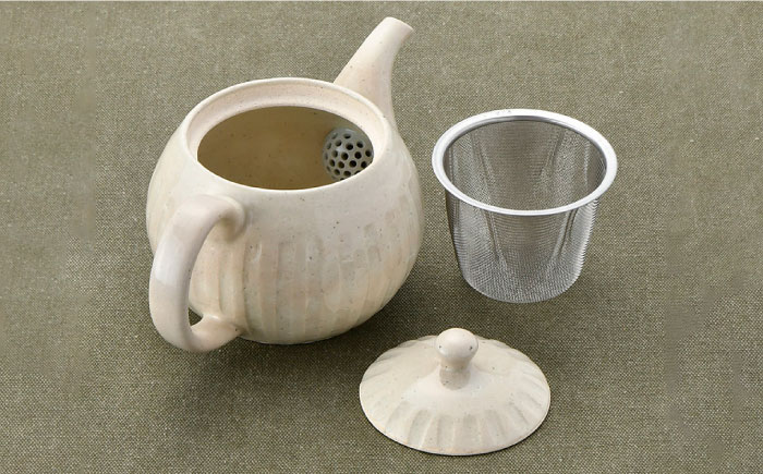 【波佐見焼】白しのぎ ポット・ カップ セット 急須 ティーポット 湯呑み【トーエー】 [QC42]