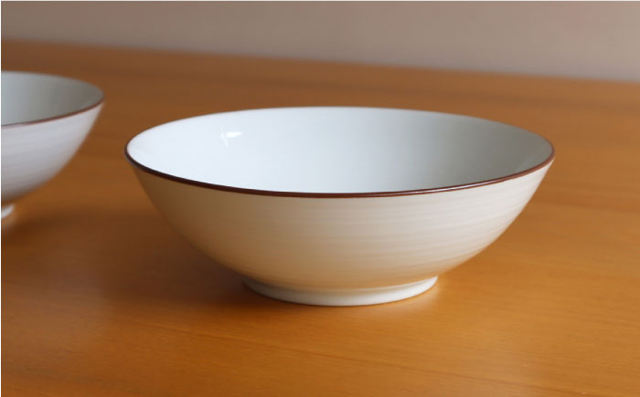 【白山陶器】【定番のシリーズ】白磁千段6寸平鉢 2ピースセット【波佐見焼】[TA112]