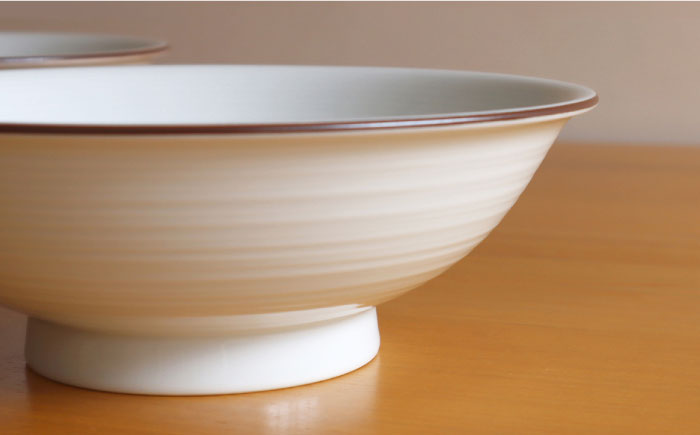 【白山陶器】【定番のシリーズ】白磁千段7寸反りめん丼 2ピースセット【波佐見焼】[TA116]