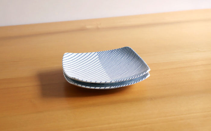 【白山陶器】【グッドデザイン賞】重ね縞 反角中皿 2枚セット【波佐見焼】 [TA162]