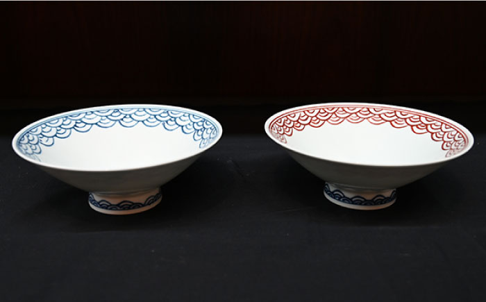 【波佐見焼】はさみ平茶碗 青海波（呉・朱） 茶碗 ペア【協立陶器】 [TC89]