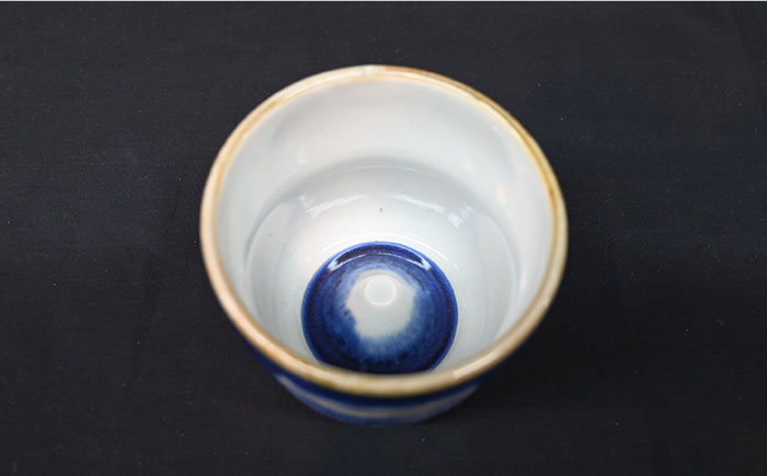 【波佐見焼】富士のぞき カップ （呉・朱） 湯呑み ペアカップ【協立陶器】 [TC93]