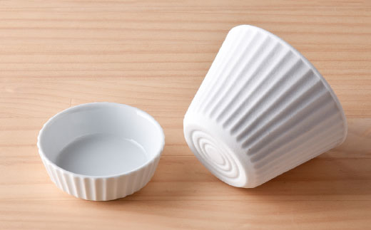 【波佐見焼】セラミック コーヒーフィルター 兼 ドリッパー （ホワイト） コーヒー  食器 皿 【まるしん】 [WD11]