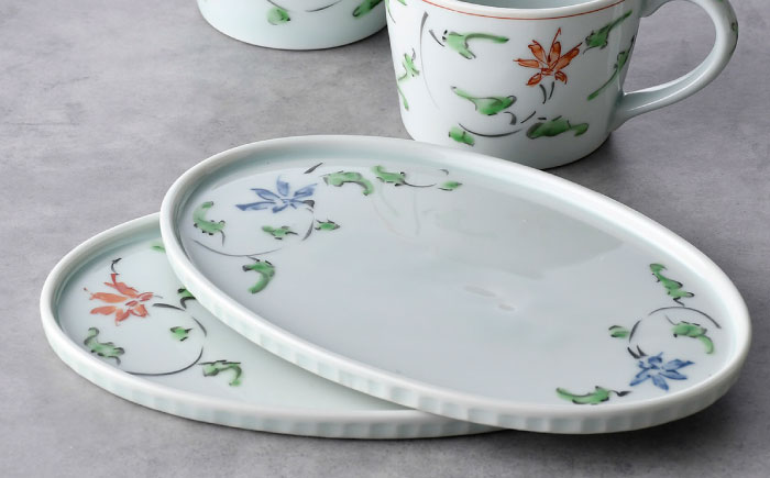 【波佐見焼】花グリーン唐草 カップ&ソーサー ペアセット【一夢窯】 [XE09]