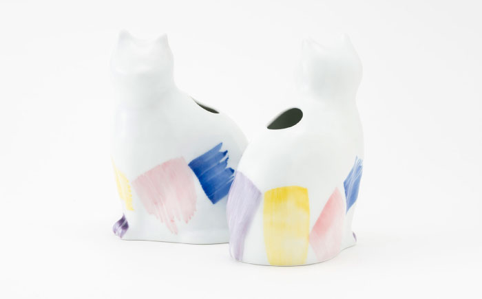 【波佐見焼】zen to ひがし ちか 花器「愛 編む 磁器猫」色猫 1点【中善】 [YE53]