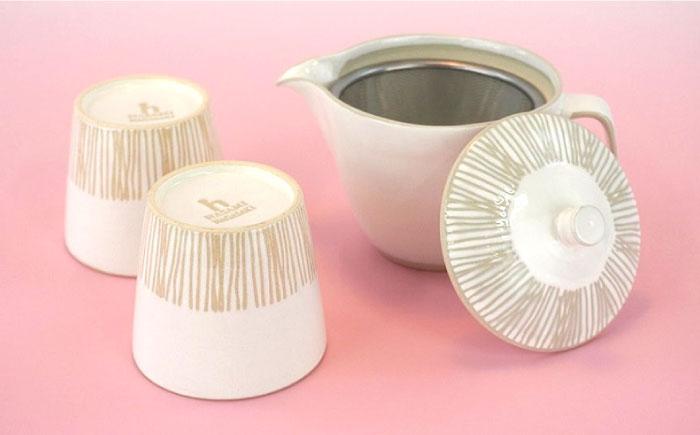 【波佐見焼】櫛目十草粉引ポット・カップ 急須 ティーカップ 湯飲み【馬徳陶苑】 [ZD11]