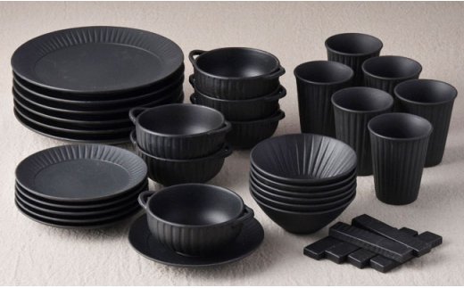 【波佐見焼】玄鎬（くろしのぎ） パーティーセット 小鉢 プレート スープカップ【利左エ門】 [QB20]