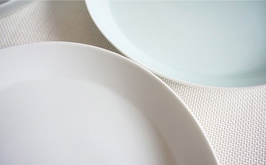 【白山陶器】【磁器の美しさ】 S-lineシンプルな25cm プレート 皿 2枚セット 白磁【波佐見焼】 [TA58]