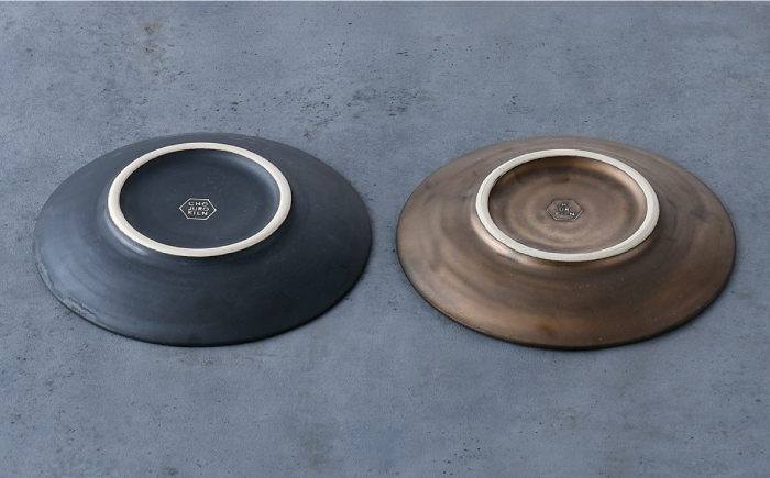 【波佐見焼】ブロンズ ブラック・ゴールド カップ ソーサー ペアセット【長十郎窯】 [AE41]